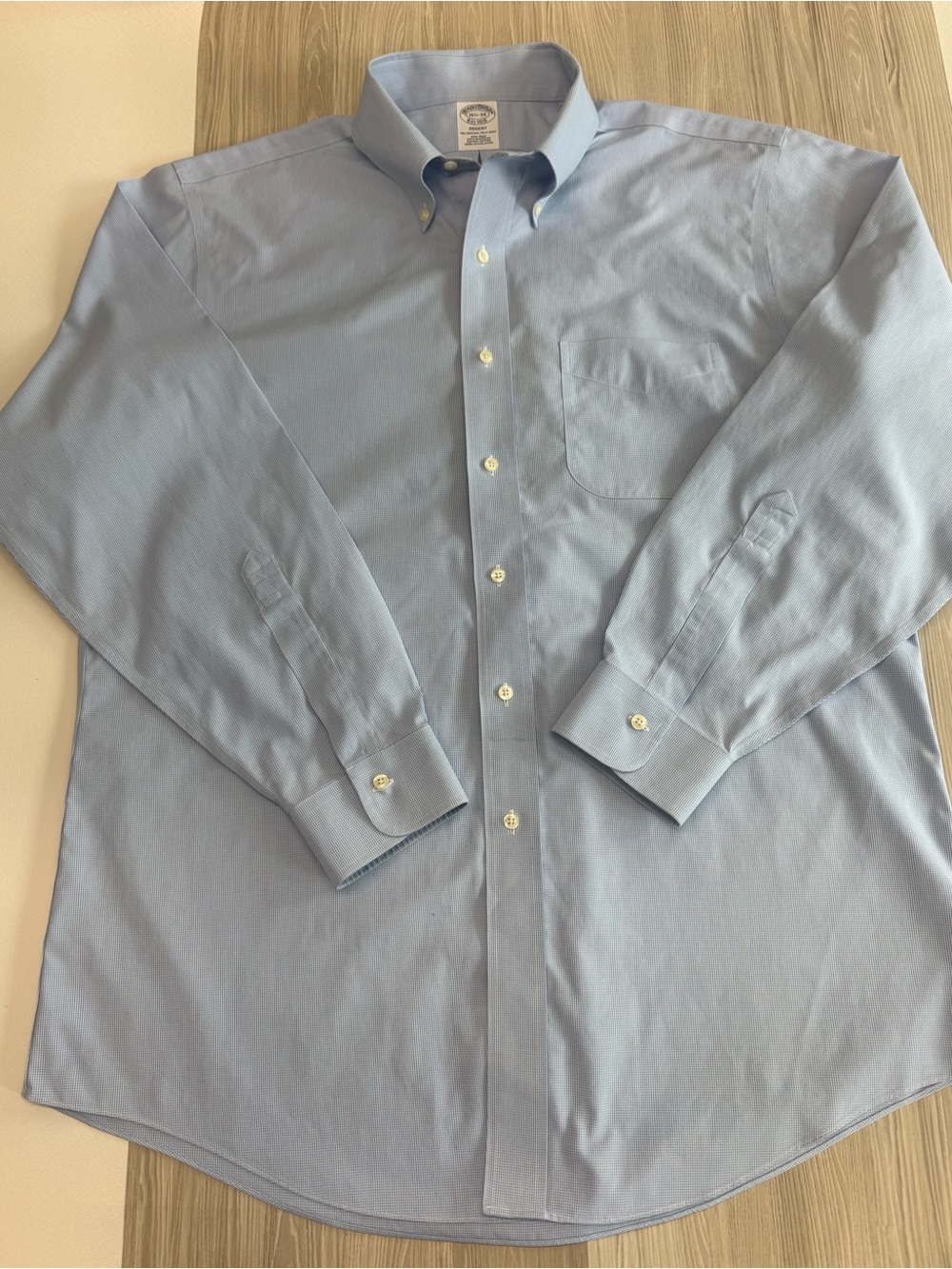 Brooks Brothers Mens Dress Shirt 16.5-34 Light Blue Long Sleeve Button Down